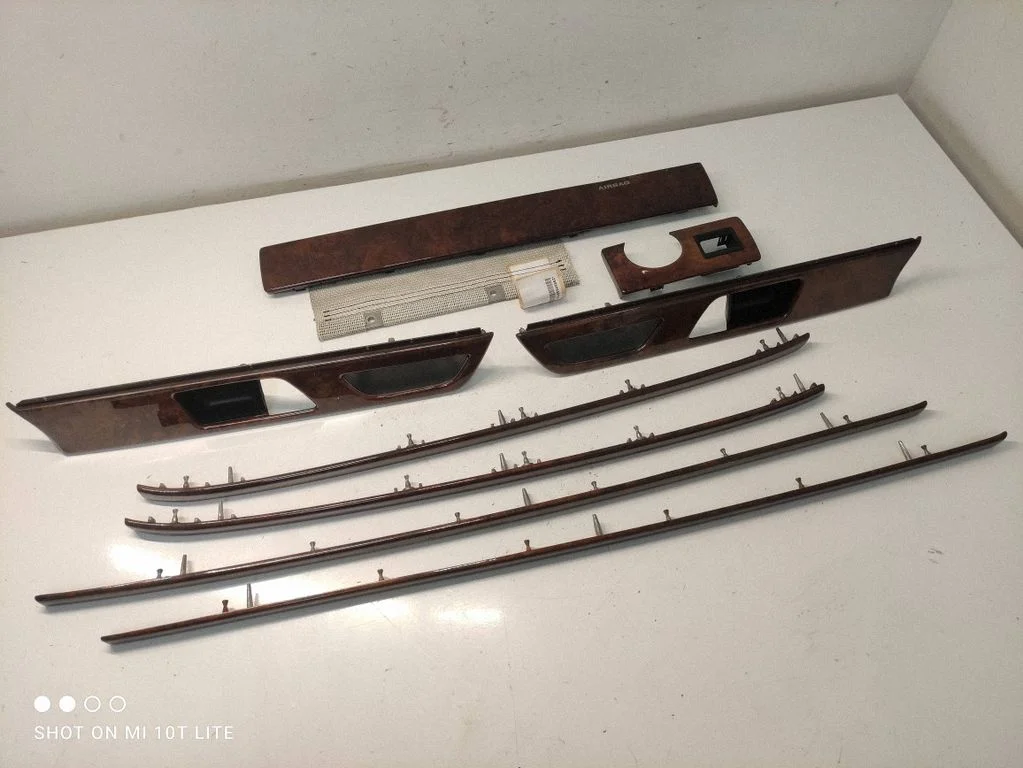 Interior decorative trim set 7H0880214M