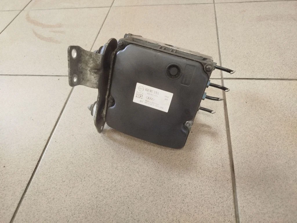 ABS-plokk – Audi A7 S7 4G (2011-2017)
