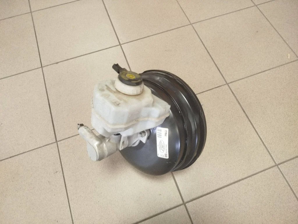 Brake booster – Land Rover Range Rover Sport L494 (2013-)