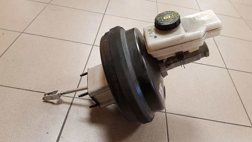 Piduri vaakumvõimendi 460075XF1A