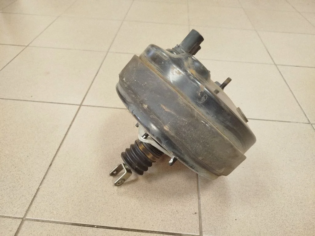 Brake booster A2514300530