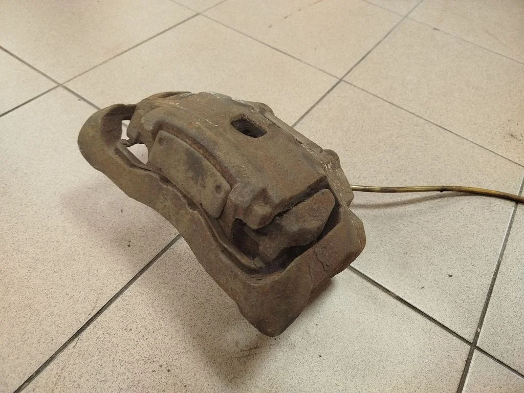 Esimene pidurisadul – parem