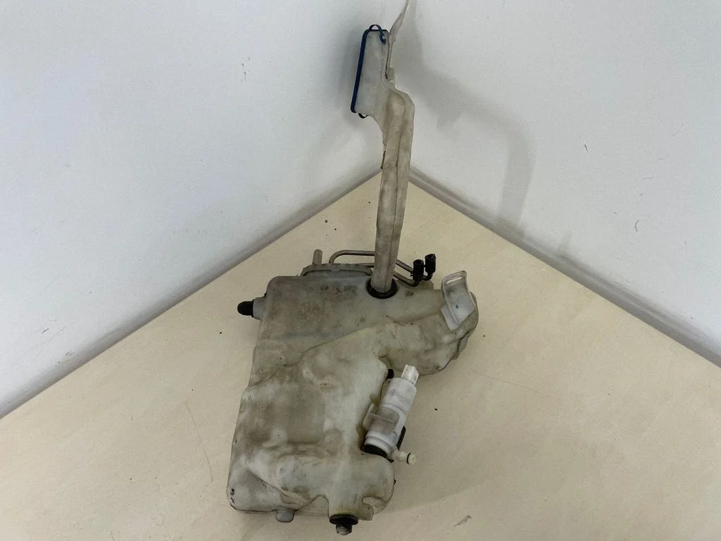 Windshield washer fluid reservoir/tank 2118600560