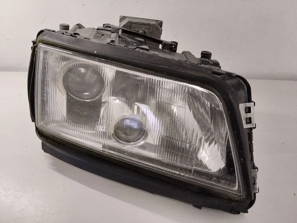 Headlight/headlamp 4D0941004P