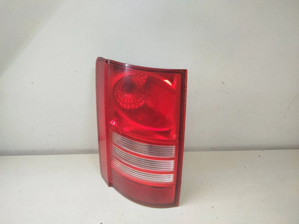 Rear/tail lights 05113201AB