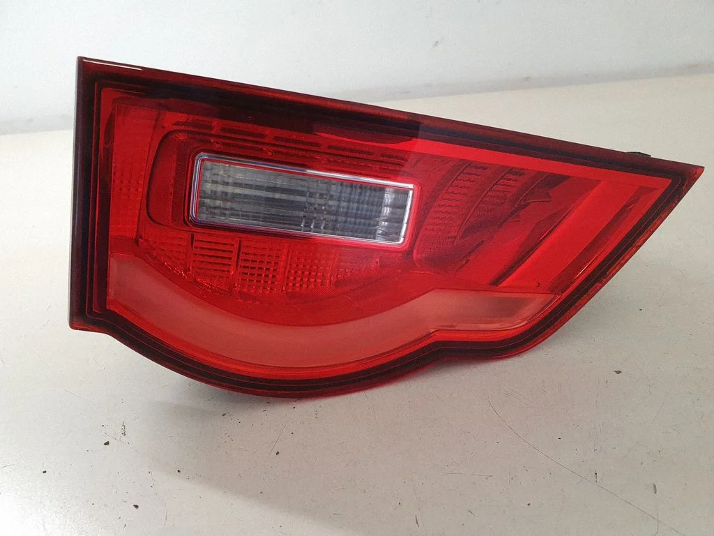 Tailgate rear/tail lights – Jaguar F-Pace (2016-)