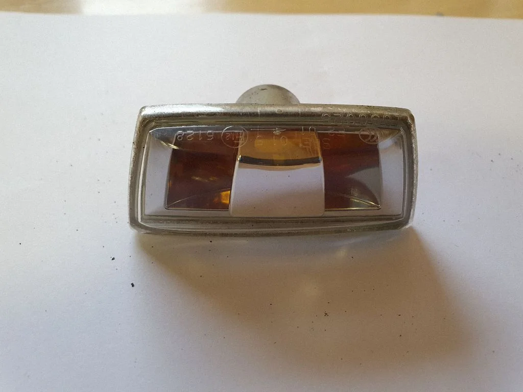 Front fender indicator light – Opel Insignia A (2008-2017)