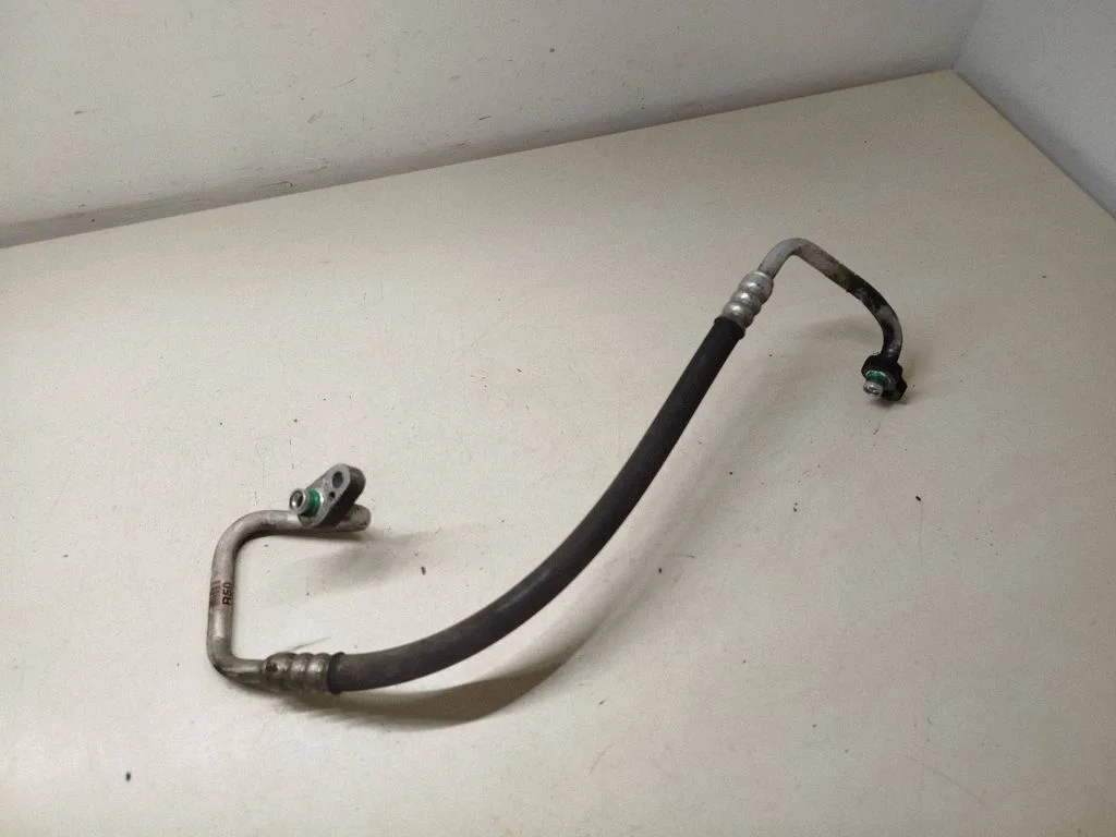 Air conditioning (A/C) pipe/hose