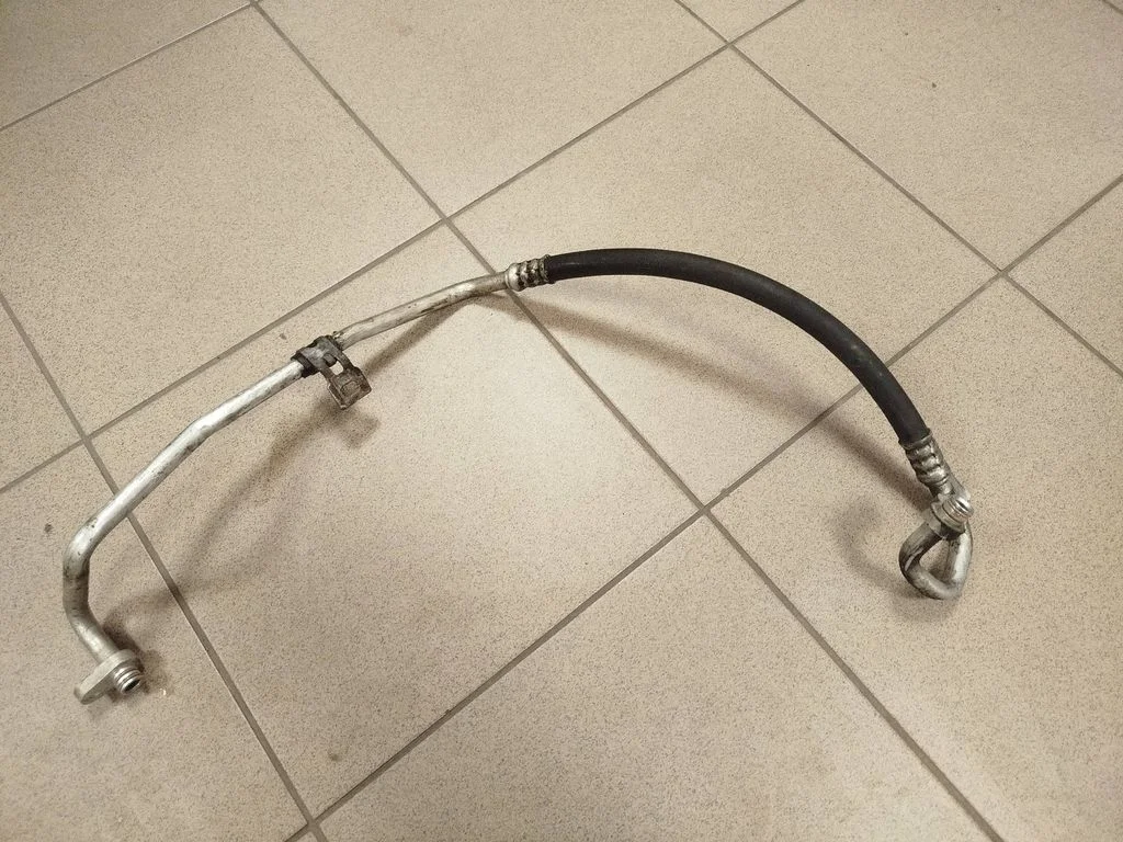 Air conditioning (A/C) pipe/hose – Opel Grandland X (2017-2024)