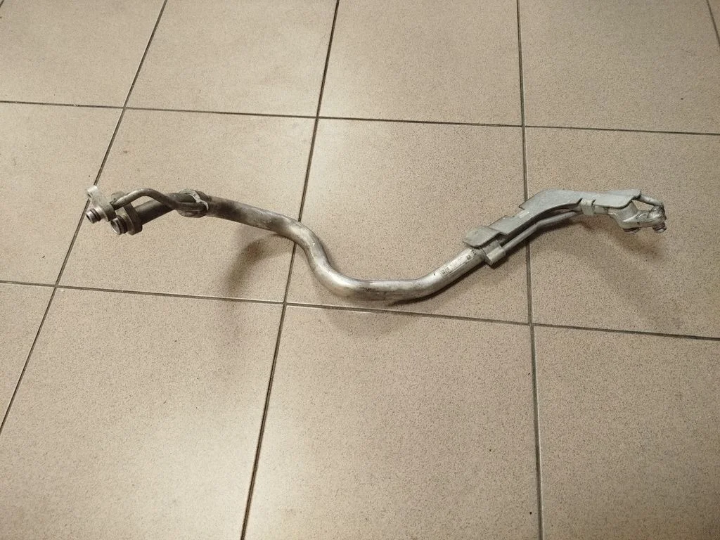 Air conditioning (A/C) pipe/hose 5Q2816738D