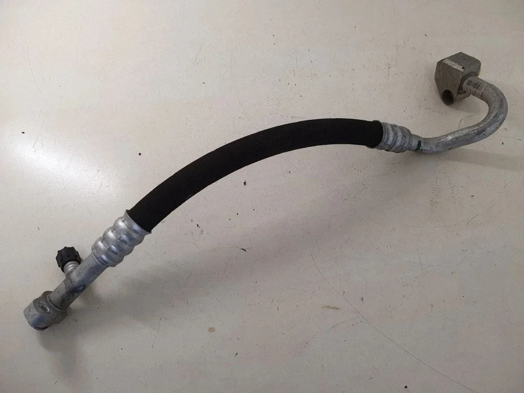 Air conditioning (A/C) pipe/hose A2048302216