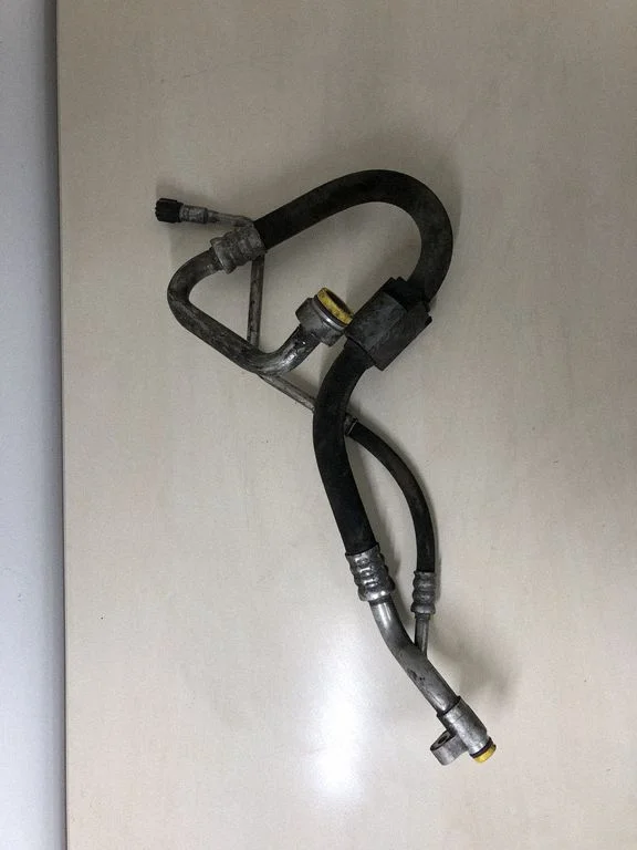 Kliimaseadme toru / voolik – BMW 3-seeria E90 E91 (2005-2012)