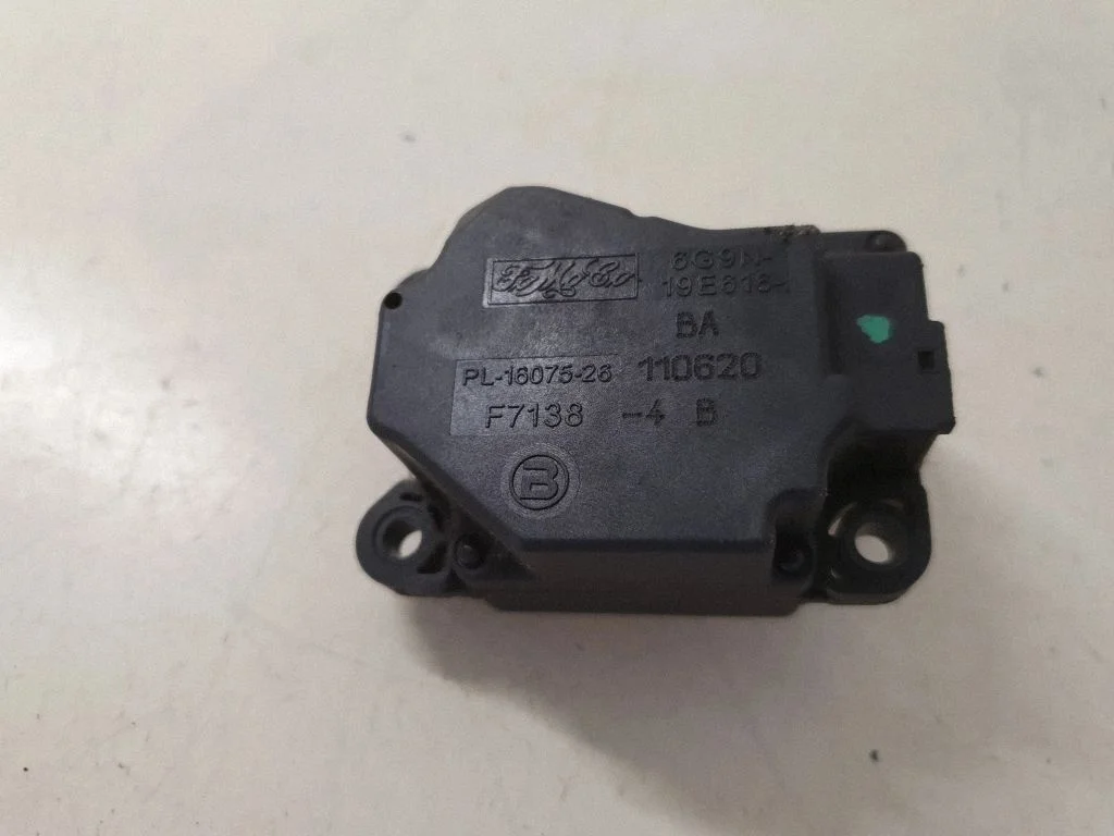 Air flap motor/actuator 6G9N19E616BA