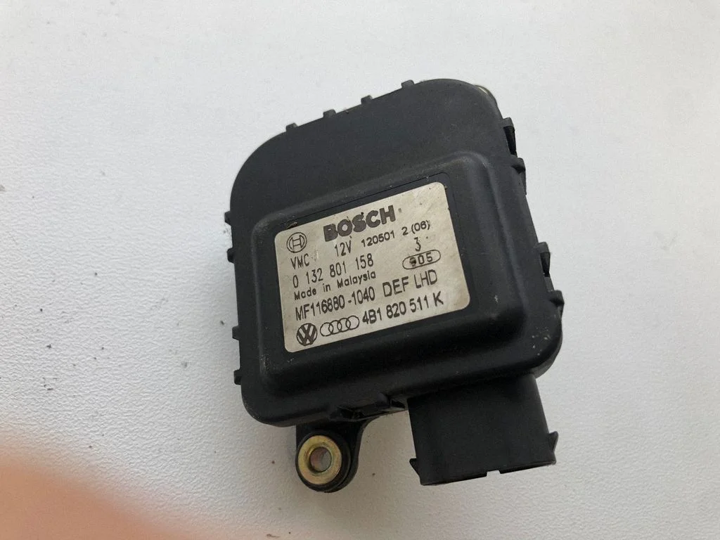Õhuklapi mootor / ajam 4B1820511K