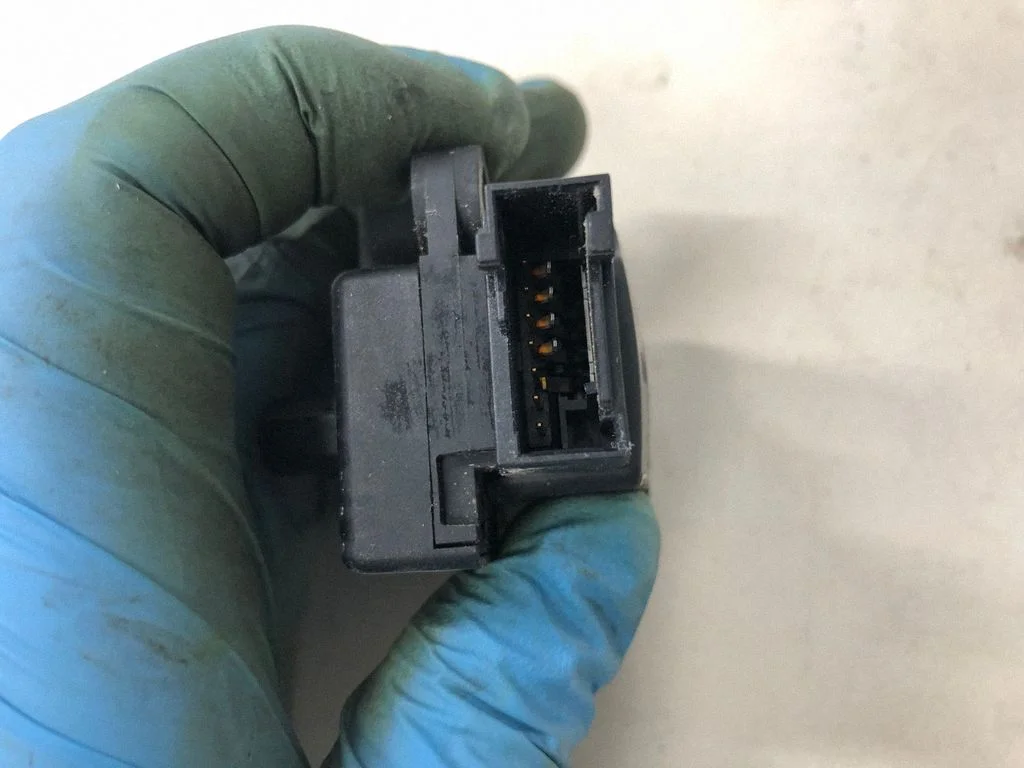 Air flap motor/actuator A2038201642