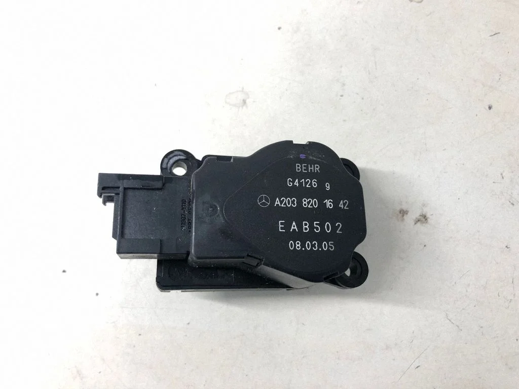 Air flap motor/actuator A2038201642