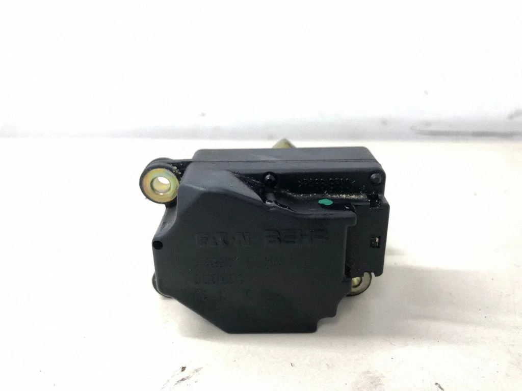 Gaisa aizvara motoriņš/aktuators 74932