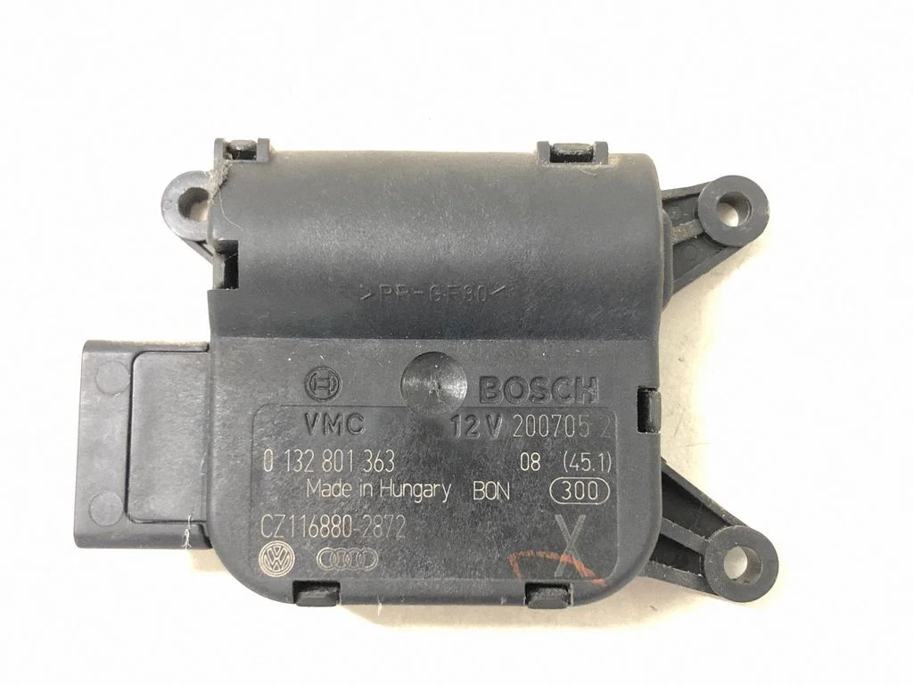 Gaisa aizvara motoriņš/aktuators 0132801363