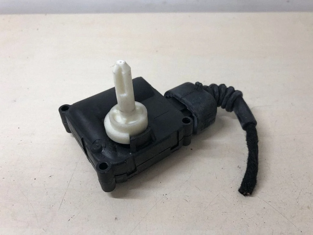 Air flap motor/actuator 0132801359