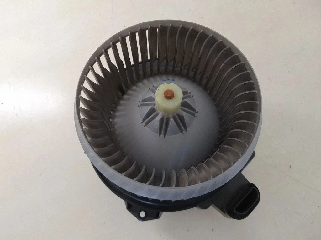 Heater fan/blower 2727008093