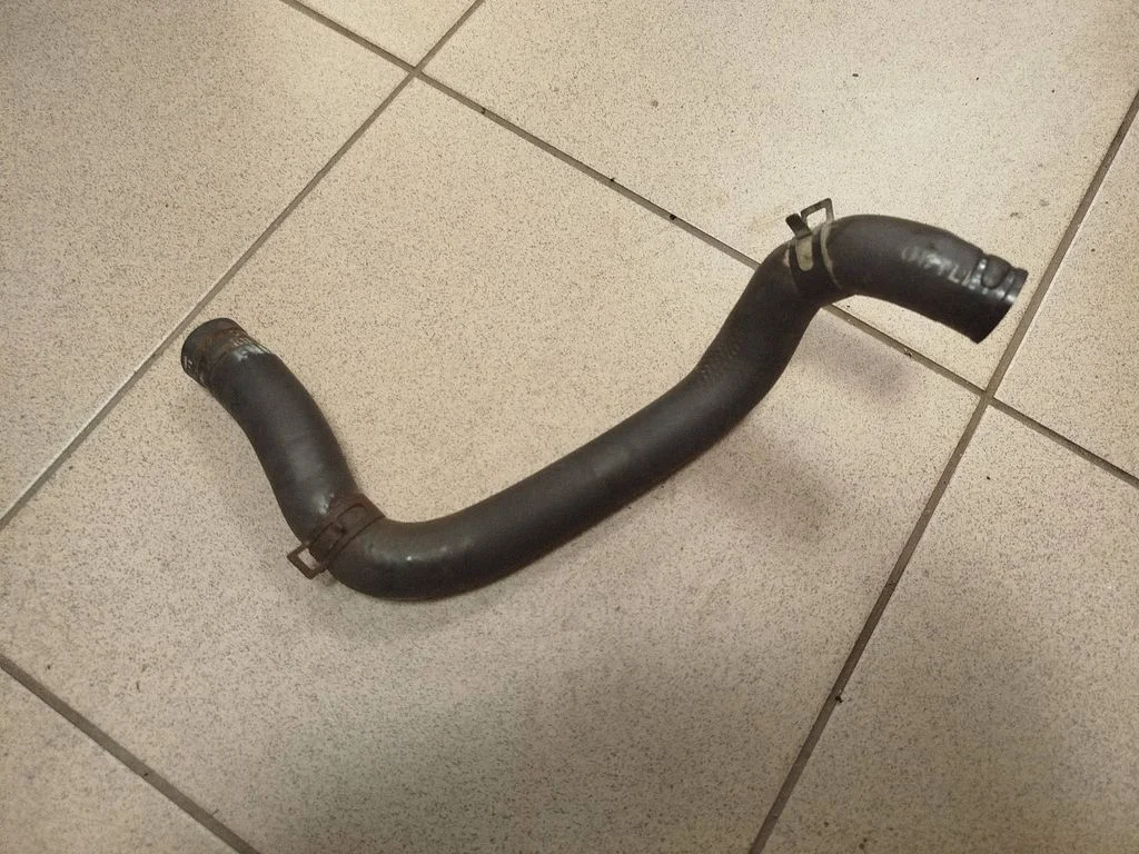 Motora dzesēšanas caurule (-es)/šļūtene (-es) 97312-2y100