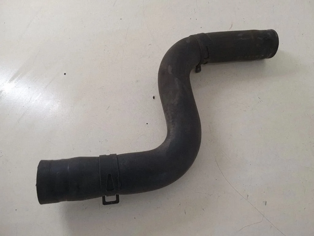 Engine coolant pipe/hose – Subaru Outback (2009-2014)