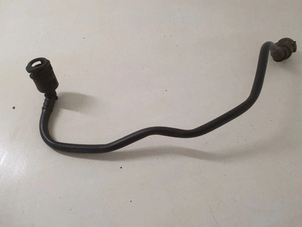 Engine coolant pipe/hose 7575434