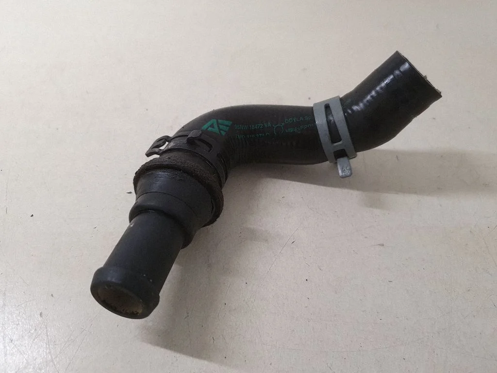 Engine coolant pipe/hose 7M0819371D