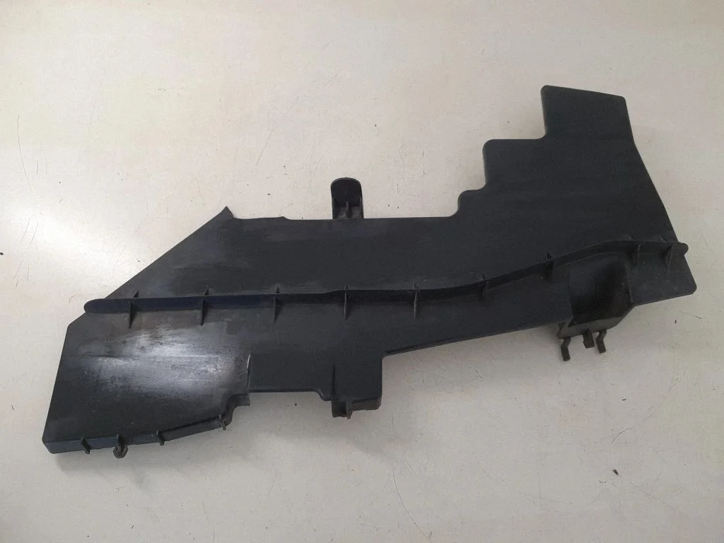 Intercooler air guide/duct channel 5329405050