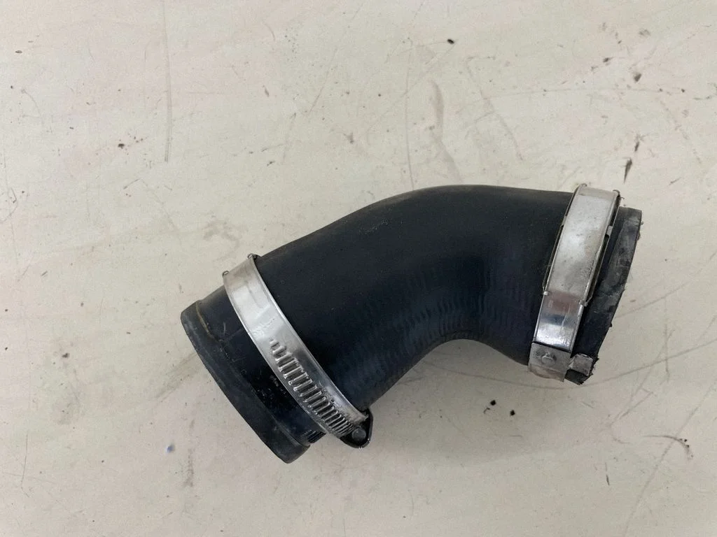 Intercooler hose/pipe 1K0145838AF