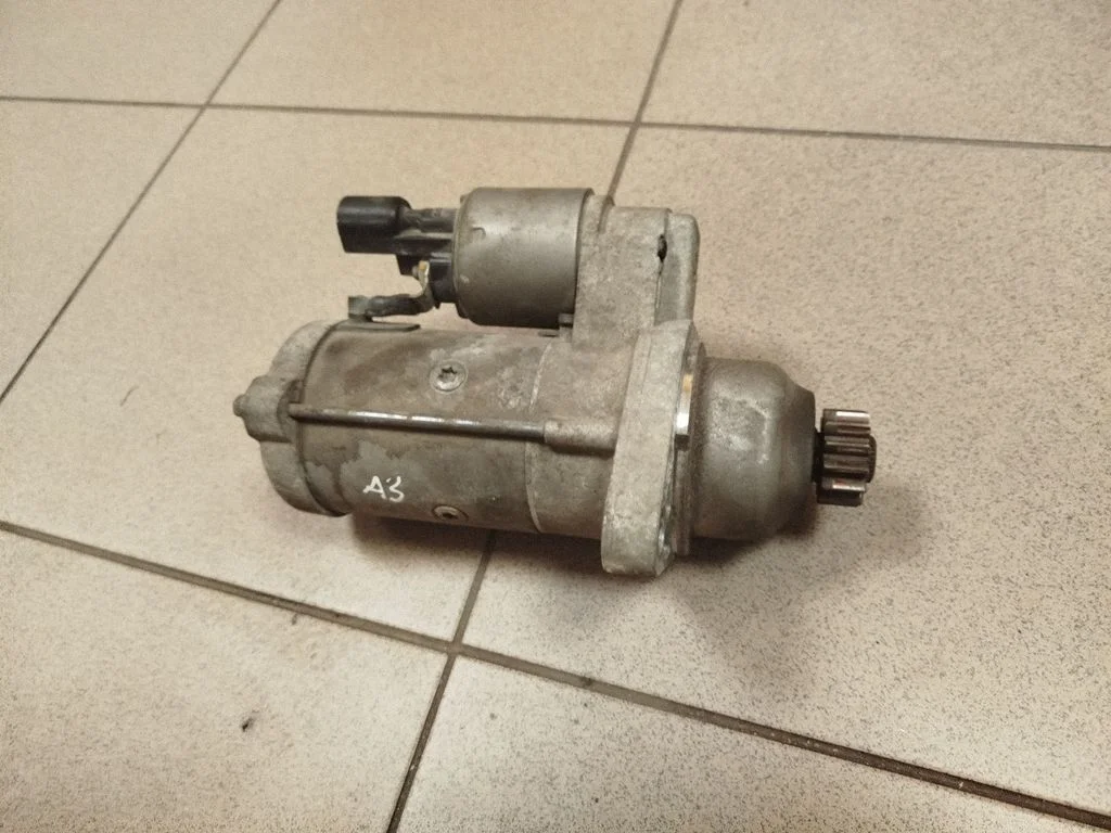 Starter motor 0AM911023M