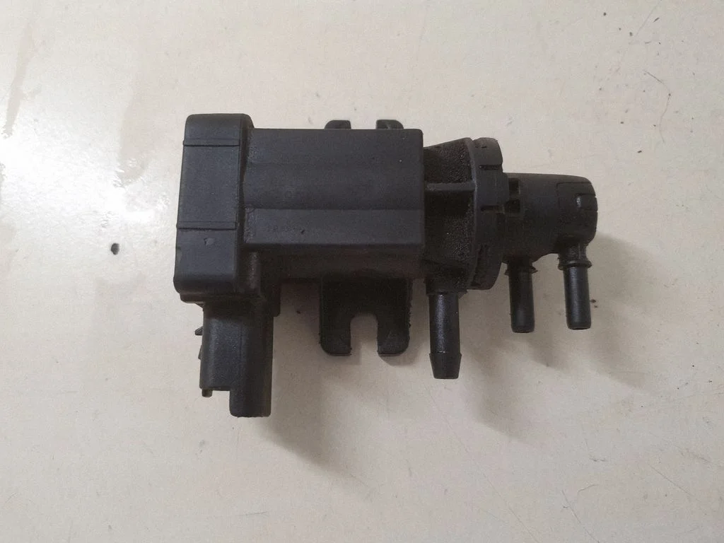 Turbo solenoid valve 9652570180