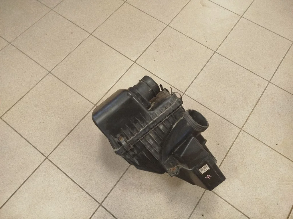 Air filter box 281104H000