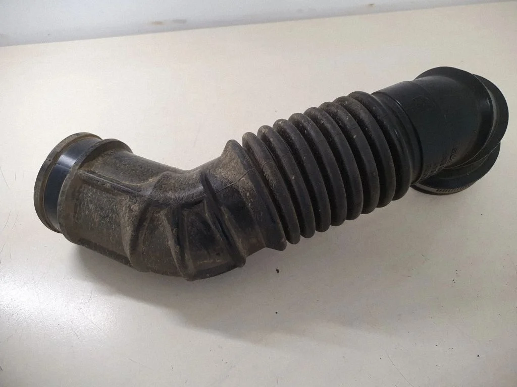 Turbo air intake inlet pipe/hose A13AL00