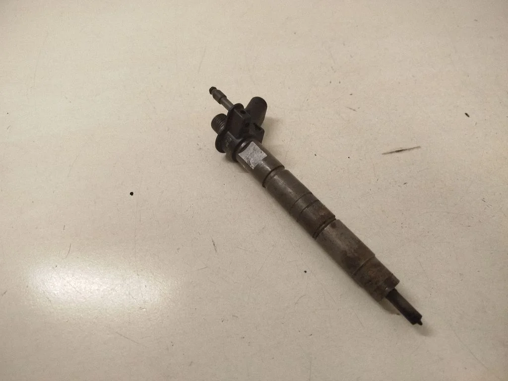 Fuel injector – BMW 3 Series E90 E91 (2005-2012)
