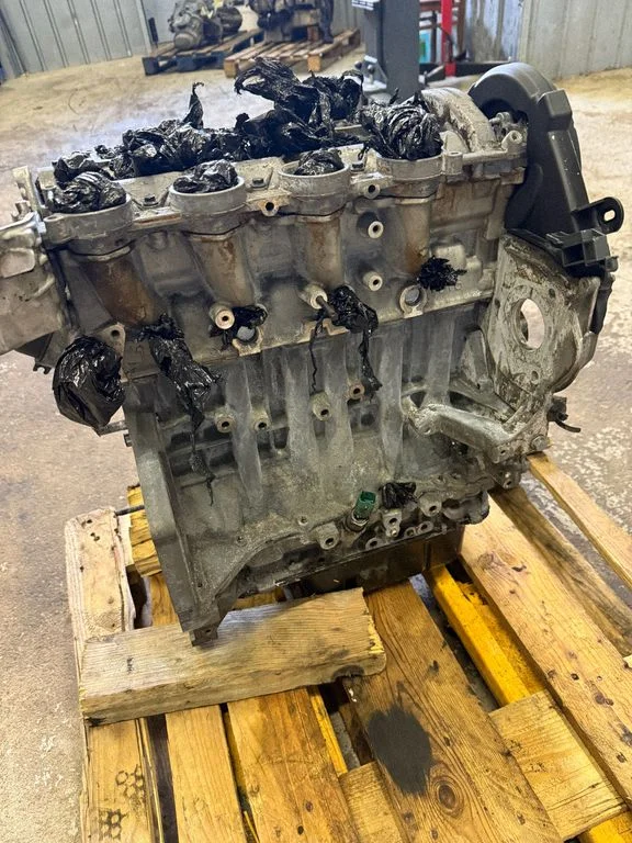 Engine 10JBAC