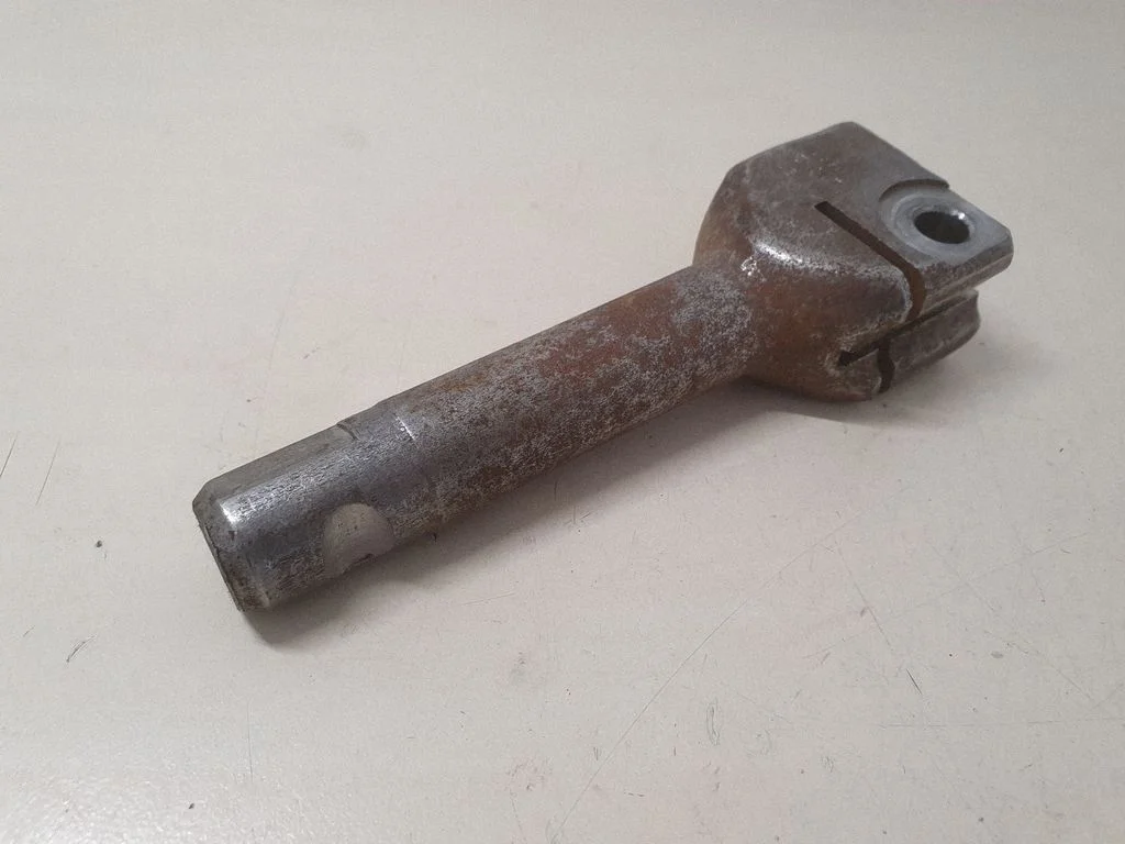 Steering column universal joint 6G9N3N997AB