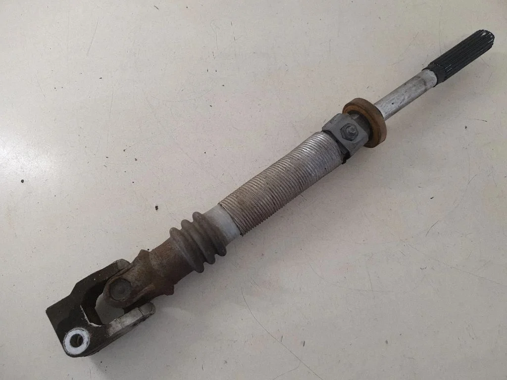 Steering column universal joint