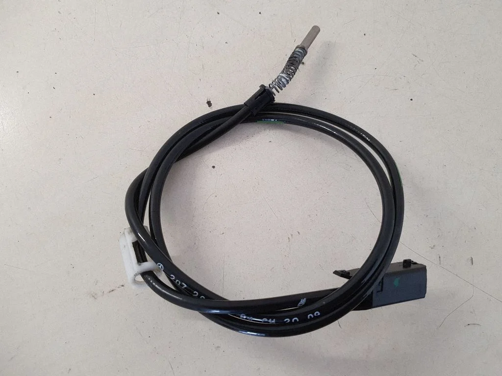 Pārnesumu pārslēgšanas trose – Mercedes-Benz E klase W212 (2009-2016)