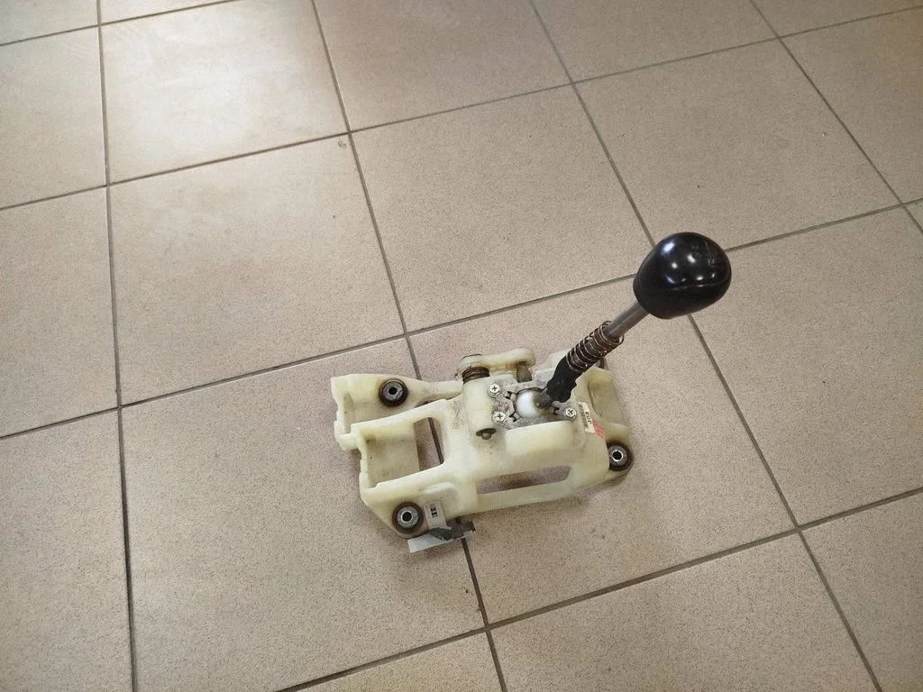 Mechanizm zmiany biegów (kulisa)