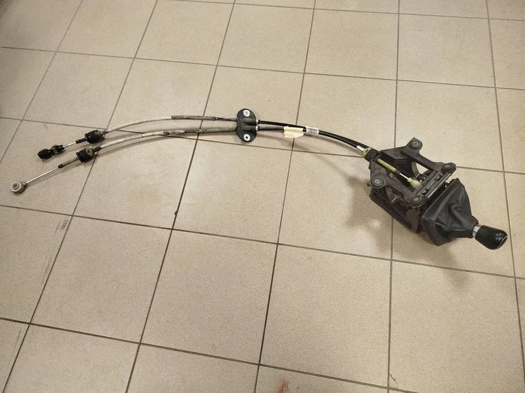 Gear selector mechanism DV6R7C453LAC