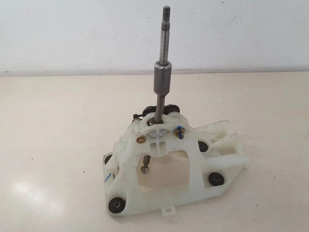 Mechanizm zmiany biegów (kulisa) 030623