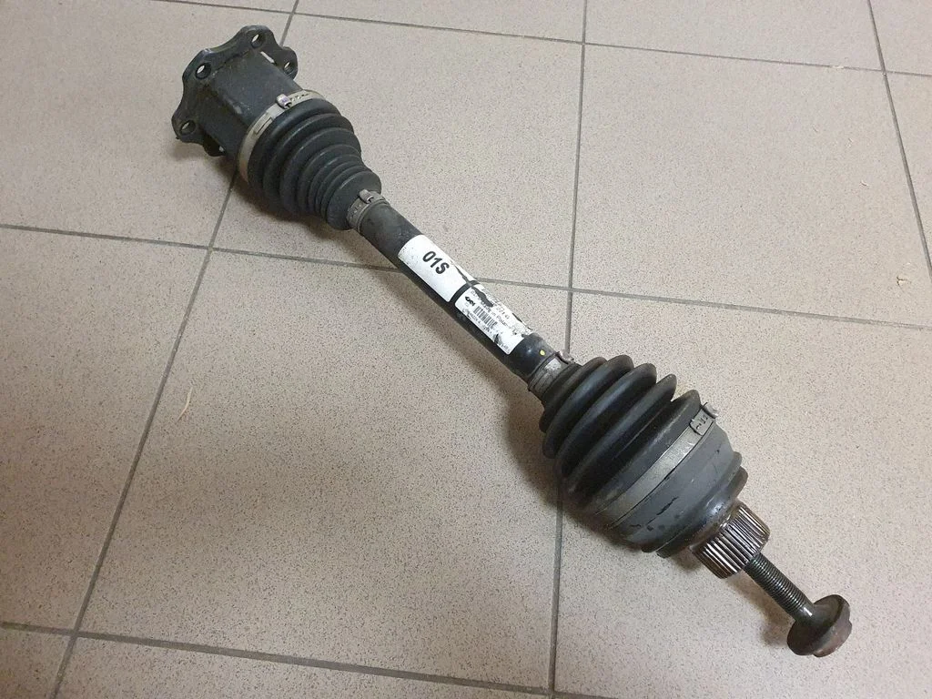 Front driveshaft 95B407271G