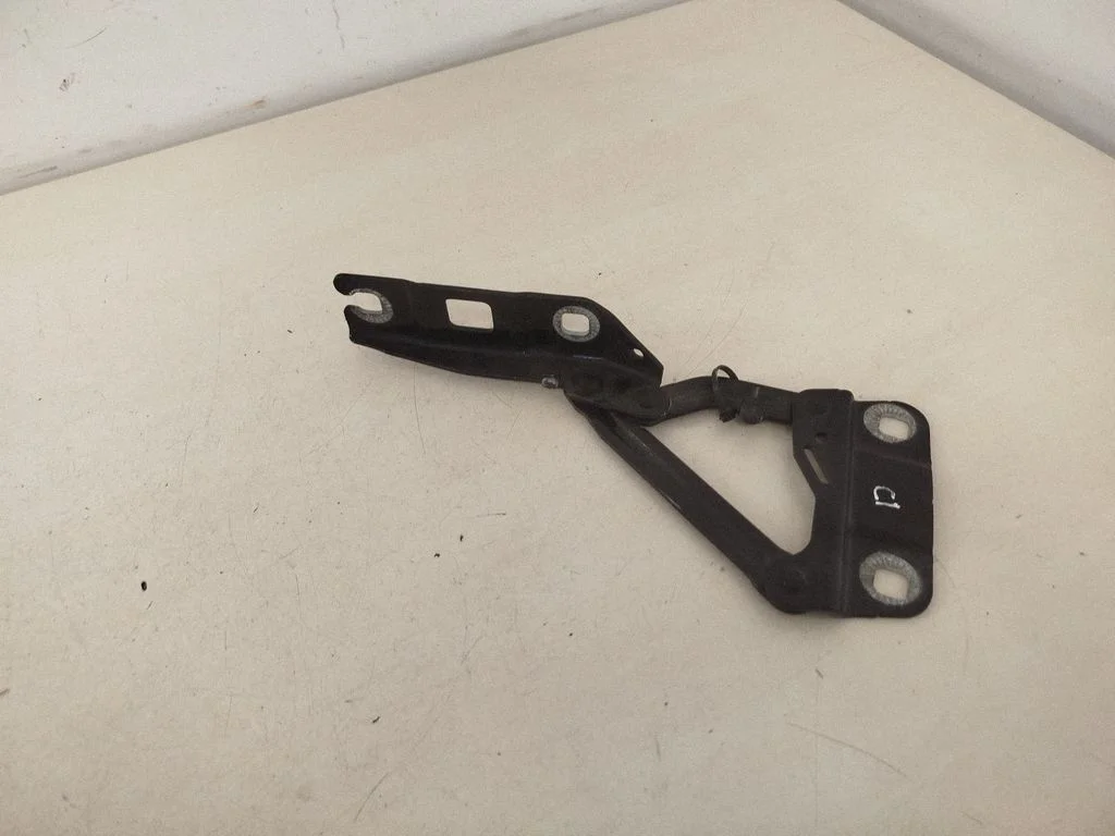 Engine bonnet/hood hinges A2518800223