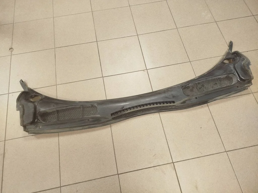 Wiper trim DT11R02216A