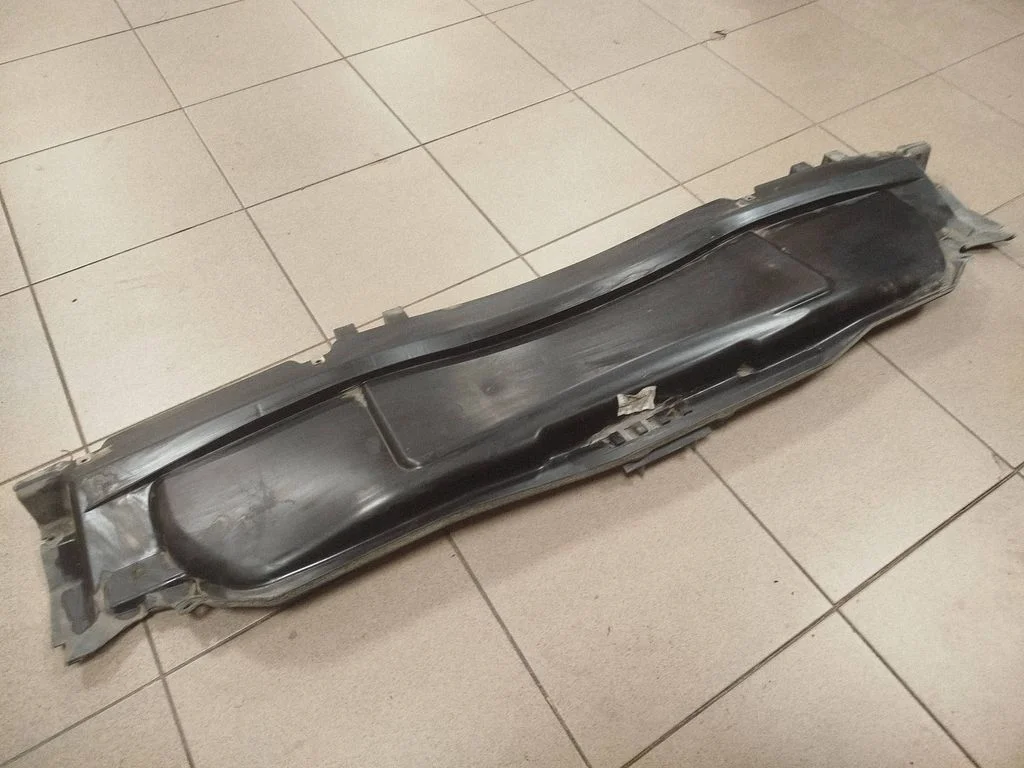 Wiper trim dt11v01492