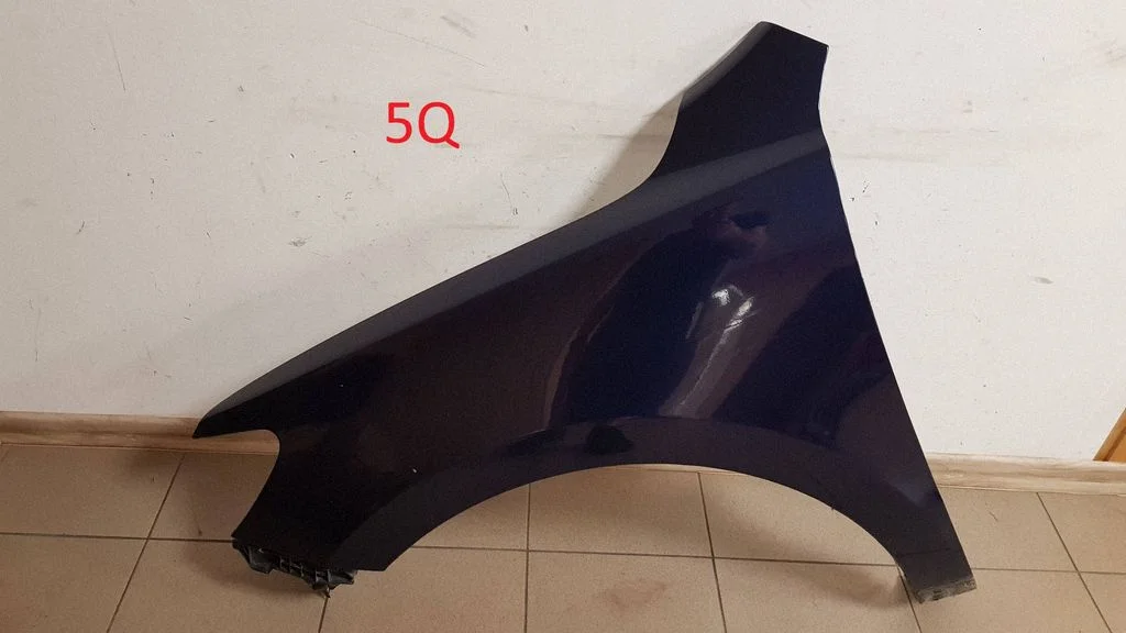 Fender – left