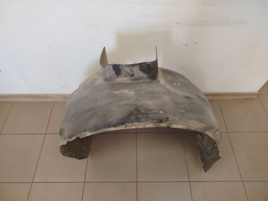 Priekšējais riteņa arkas dubļusargs 31213650