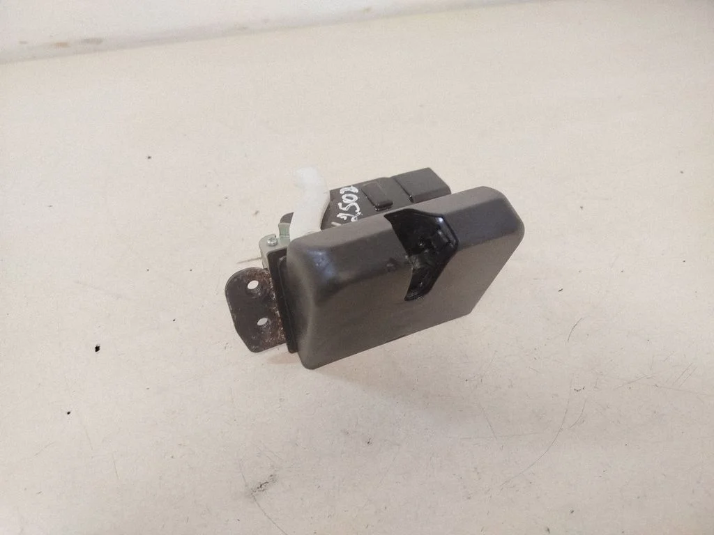 Tailgate/trunk/boot lock/catch/latch