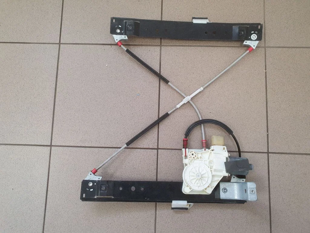 El. Lango pakėlimo mechanizmo komplektas
